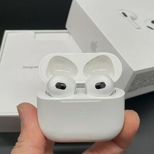 Apple Airpod 3/3rd Generation
